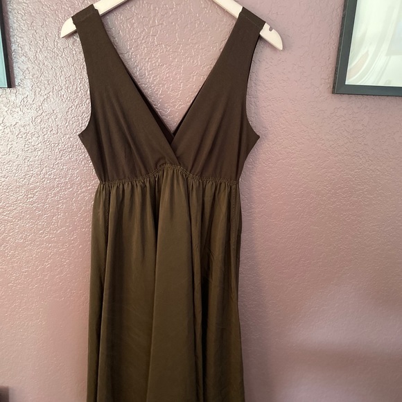 Beautiful Long Dress ❣️ - Picture 2 of 8